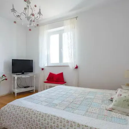 Mak Daire Dubrovnik